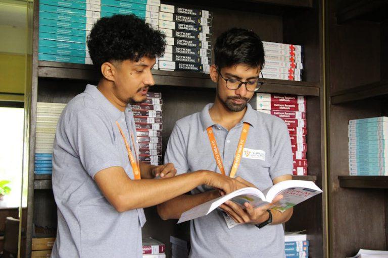 人事管理系統：解密企業人事的核心引擎