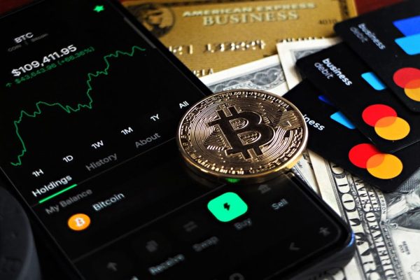 美股入門：理解美國股市的基礎與文化